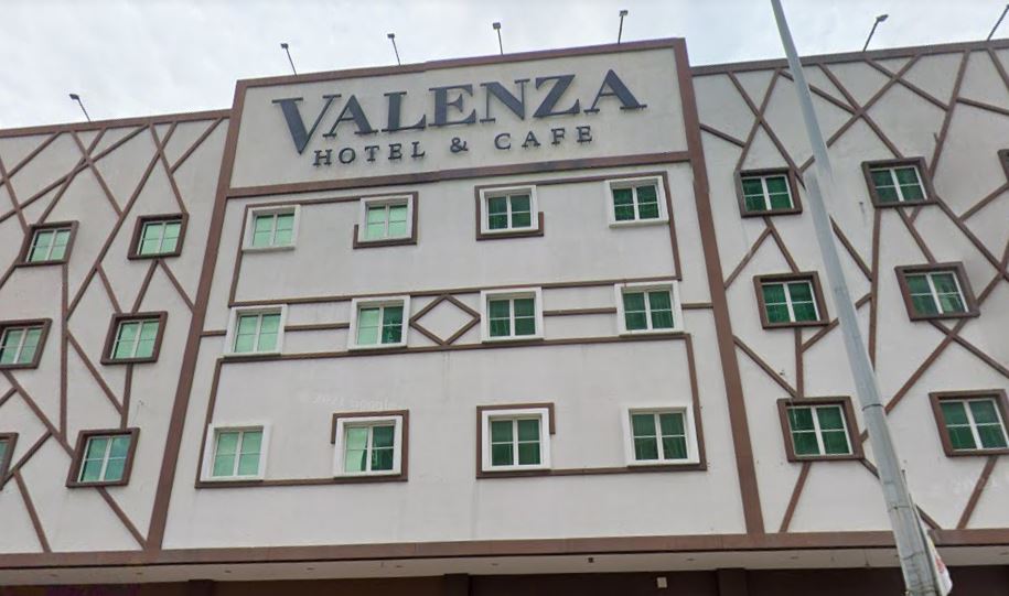 Valenza Hotel & Cafe
