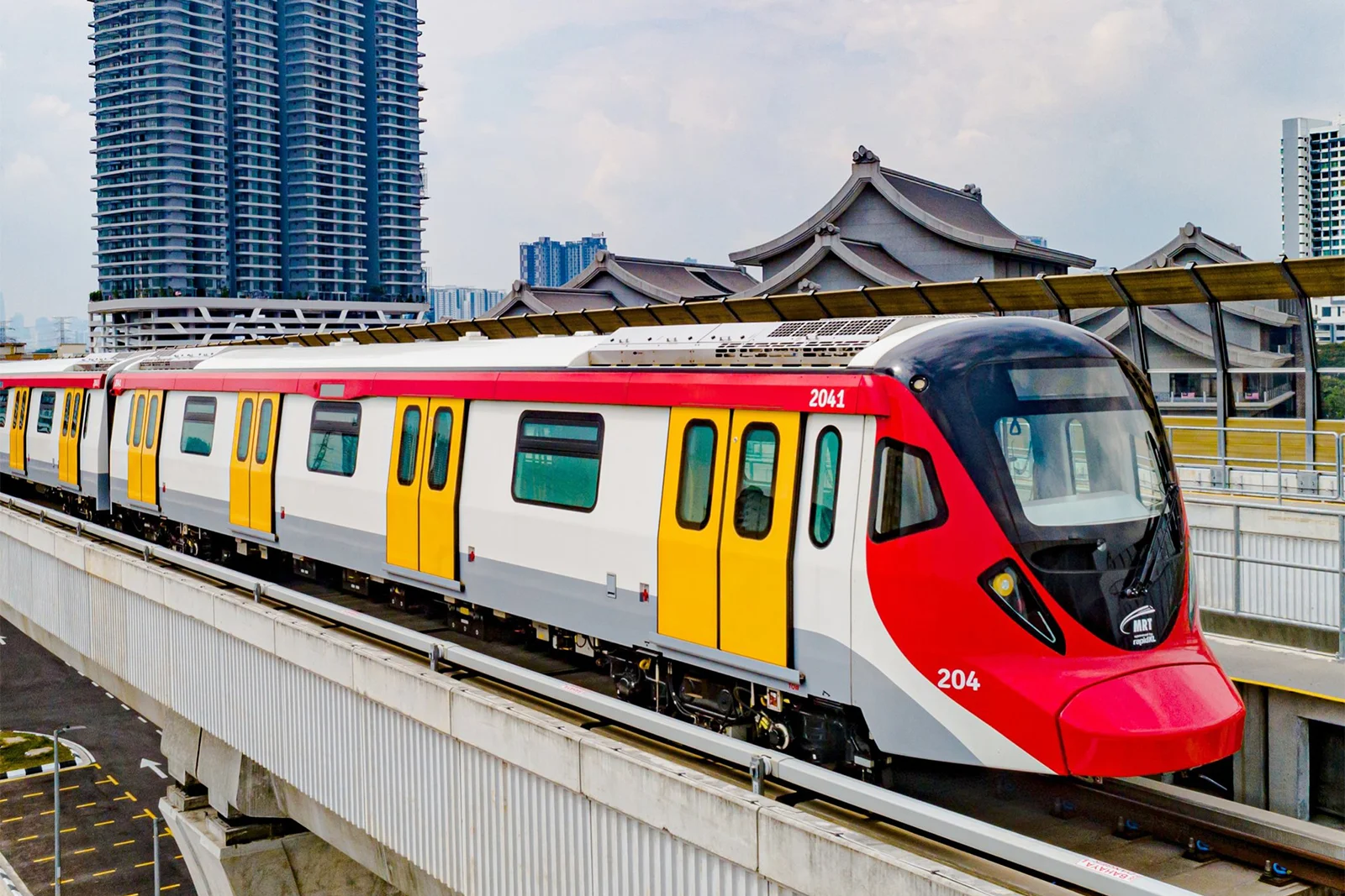 Kuala Lumpur Guide - MRT train on the Sungai Buloh-Kajang line in Kuala Lumpur.